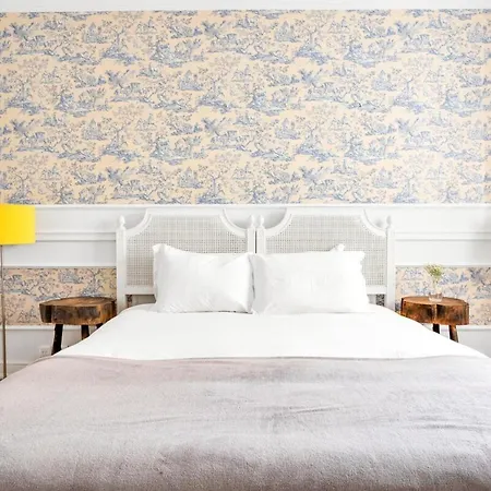 Gasthof Lovely Private In Lapa Lissabon