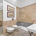 Pensjonat Lovely Private In Lapa Lizbona