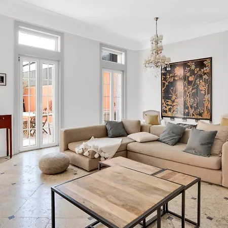 Lovely Private In Lapa בית הארחה ליסבון