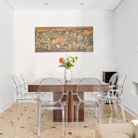 Lovely Private In Lapa בית הארחה ליסבון