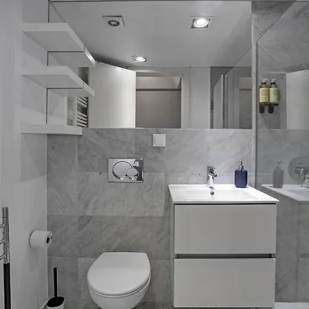 Guest house Lovely Private In Lapa Lisbon